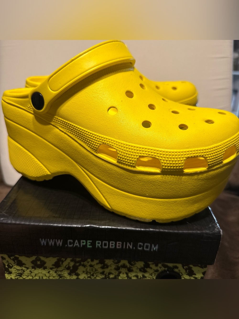 Cape Robbin Womens Yellow Ventilated Foam Clog Sandals